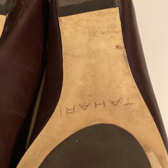 Brown Tahiti dress flats. Good used condition. Good shoe. Nice for work - Picture 4 of 7